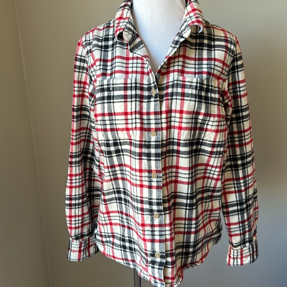 LL Bean Heritage Chamois Button Down Flannel Shirt 🌼